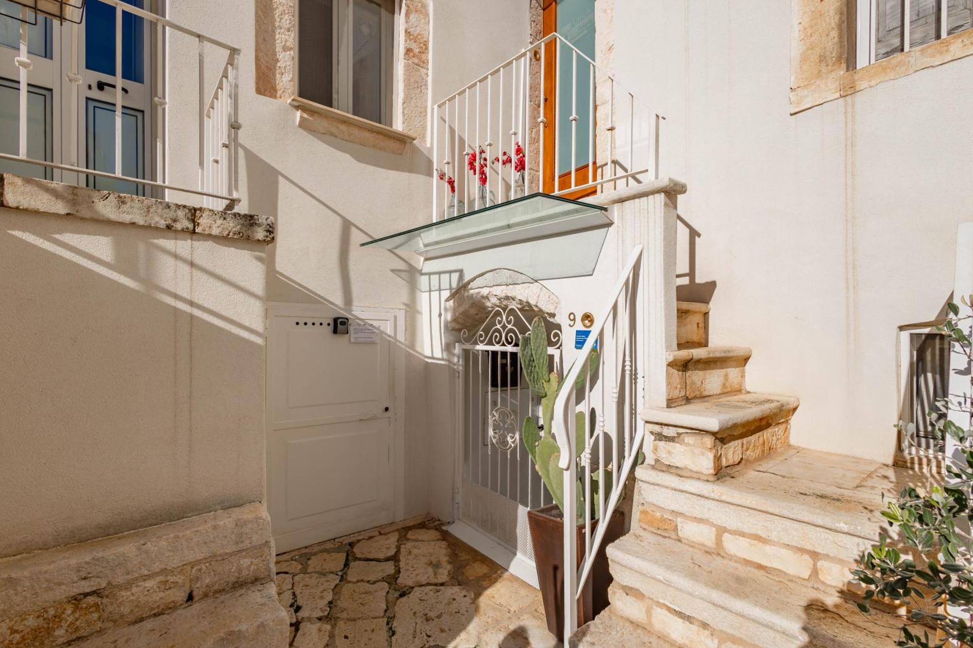 Antiche Mura Apartments"Nido Di Puglia" Monovano Turi Exteriér fotografie